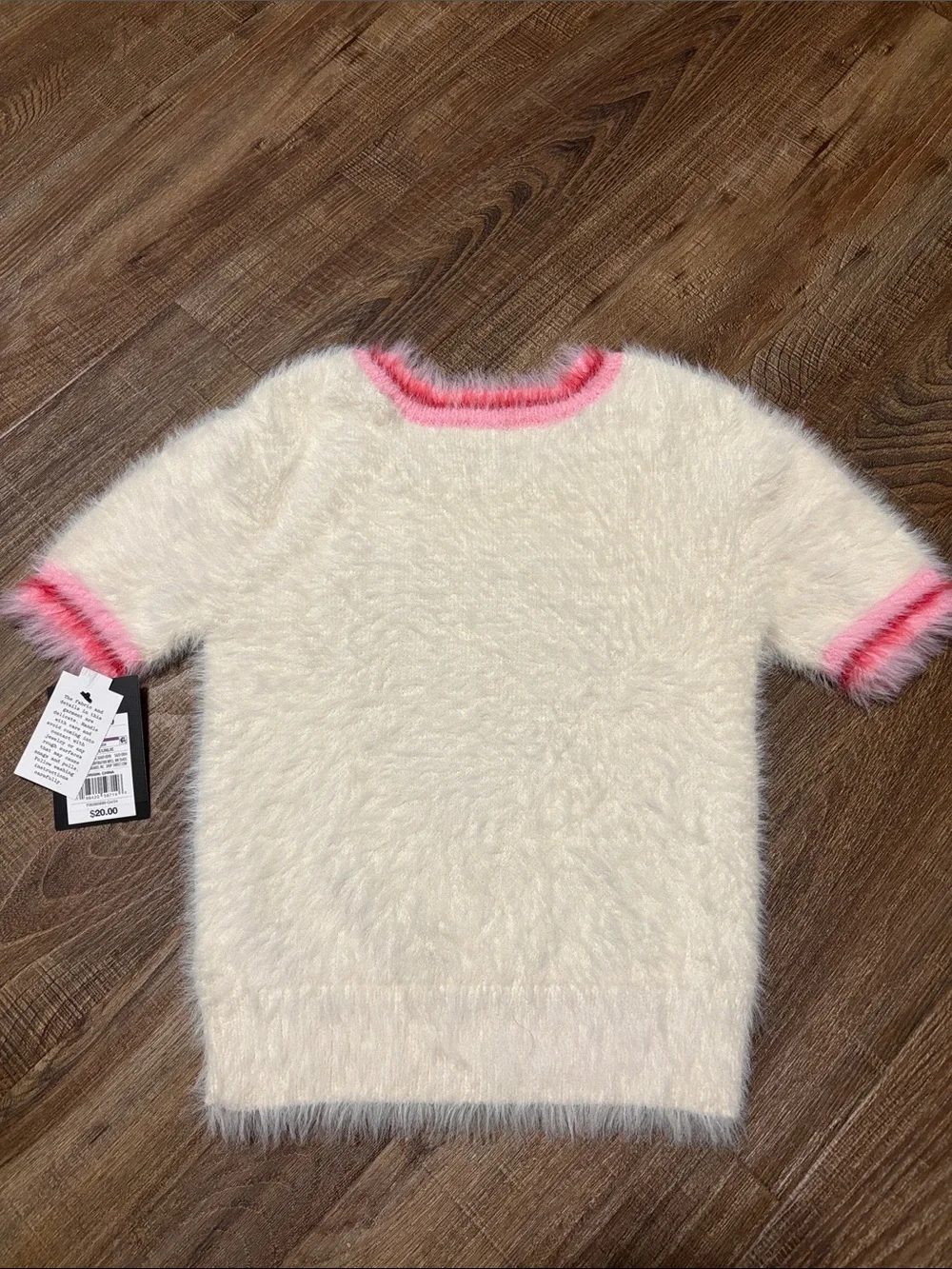 Girls art class Off White Fuzzy Short-Sleeve Sweater with Red Heart.